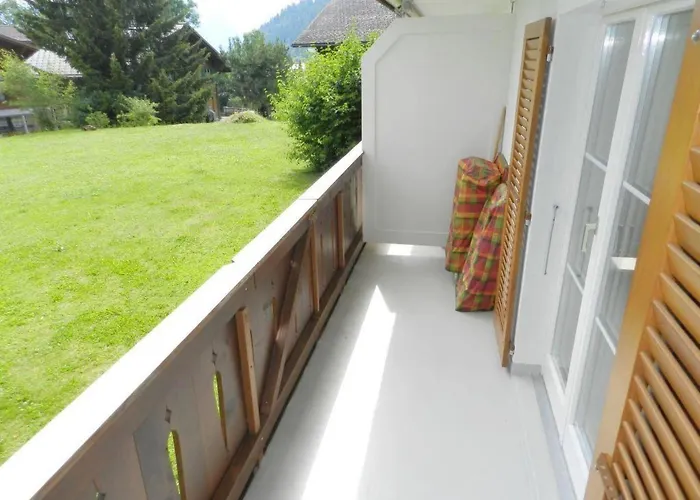 Apartamento Monique Nr- 14 By Interhome Gstaad